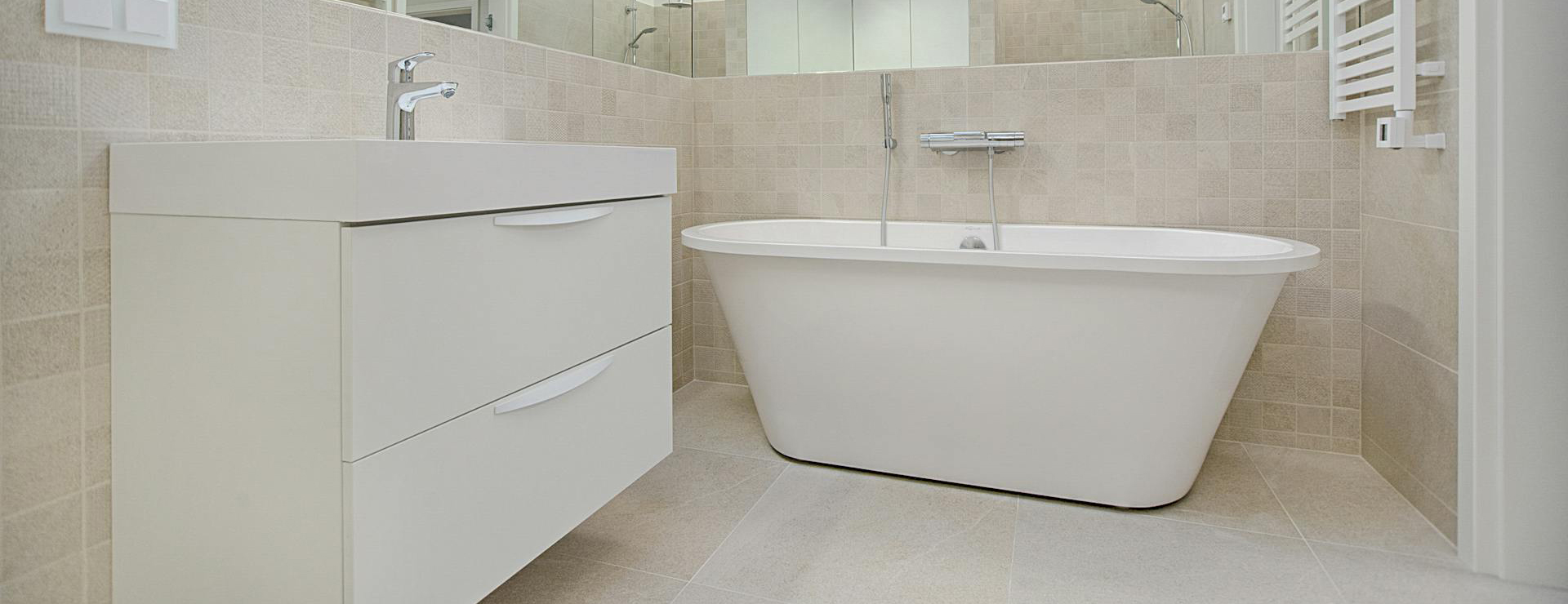 Titelseite -Badezimmer Zu Hause pexels fotoaibe 1571461